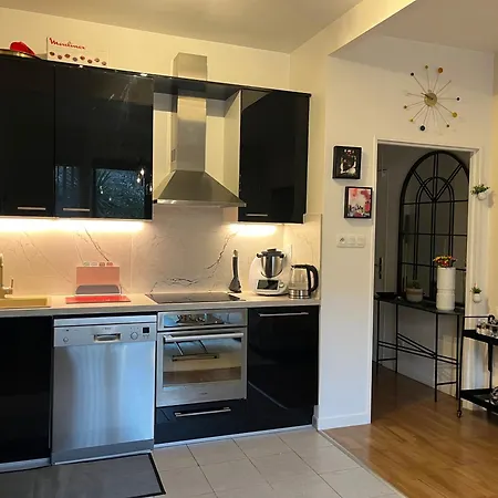Terrasse Zen - Confort Nature & Accessibilite - 4 Personnes - Parking Gratuit - 20 Min De Paris Apartment *